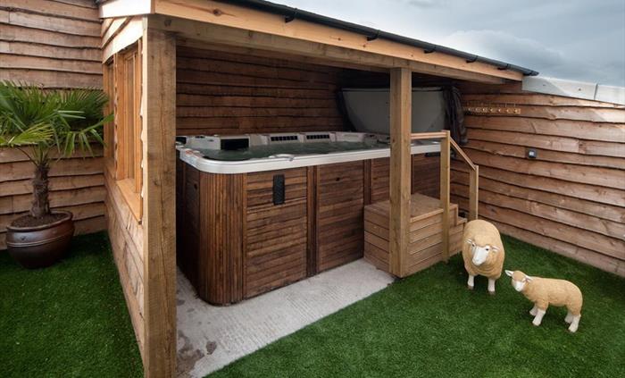 Crai Valley Eco Lodges